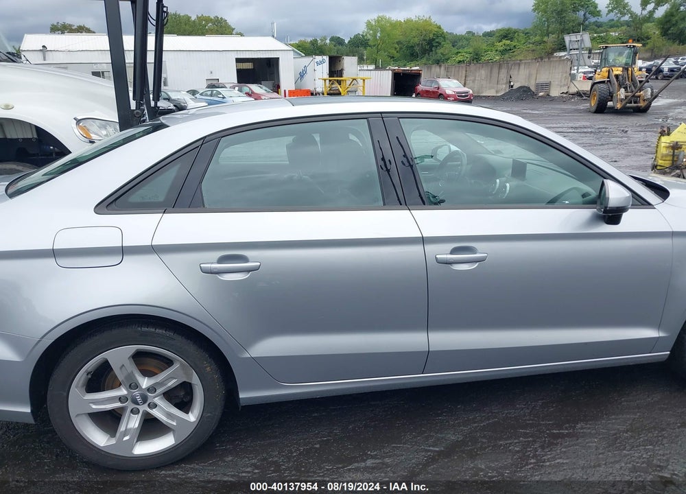 2018 AUDI A3 2.0T PREMIUM/2.0T TECH PREMIUM VIN: WAUB8GFF7J1048769