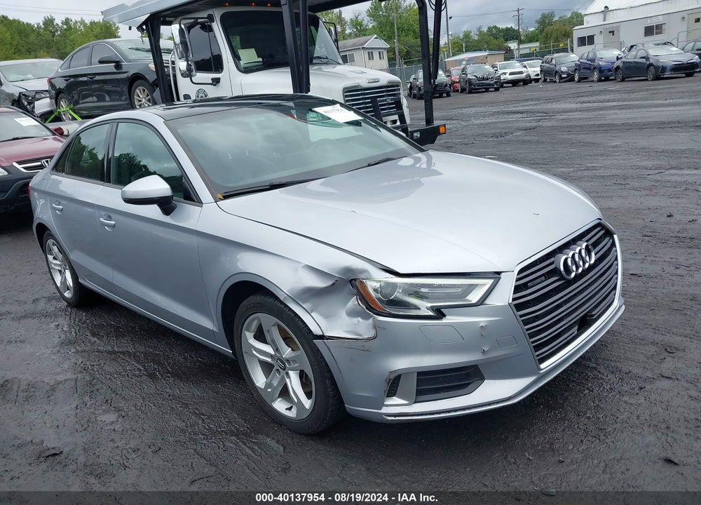 2018 AUDI A3 2.0T PREMIUM/2.0T TECH PREMIUM VIN: WAUB8GFF7J1048769