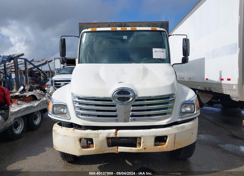 2005 HINO 268 VIN: JHBNE8JT051S11447