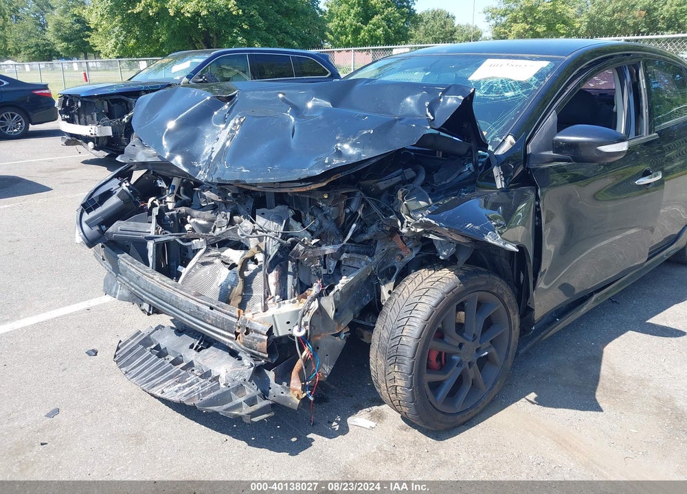 2015 NISSAN SENTRA SR VIN: 3N1AB7AP0FY327499