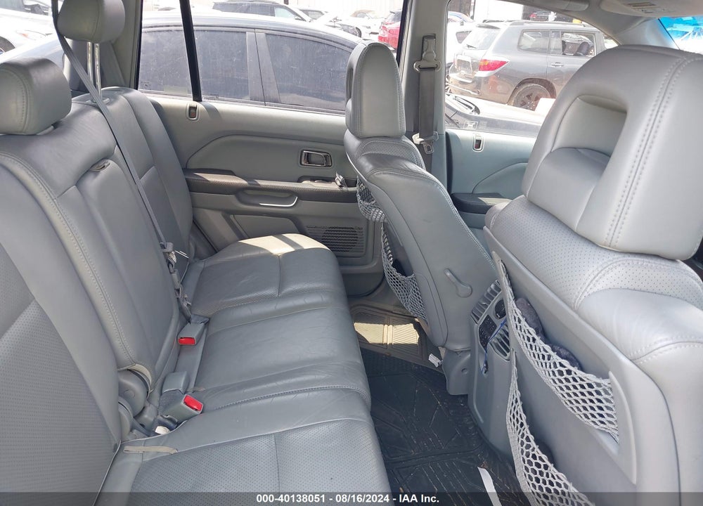 2005 HONDA PILOT EX-L VIN: 5FNYF18665B007298