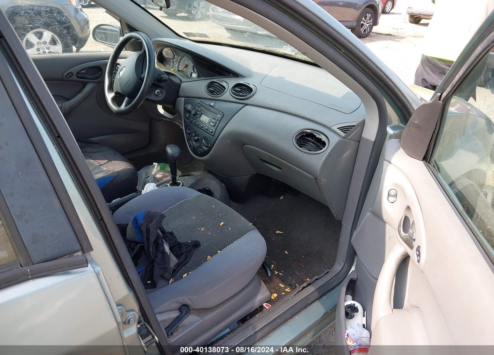 2004 FORD FOCUS SE VIN: 1FAFP36384W158202