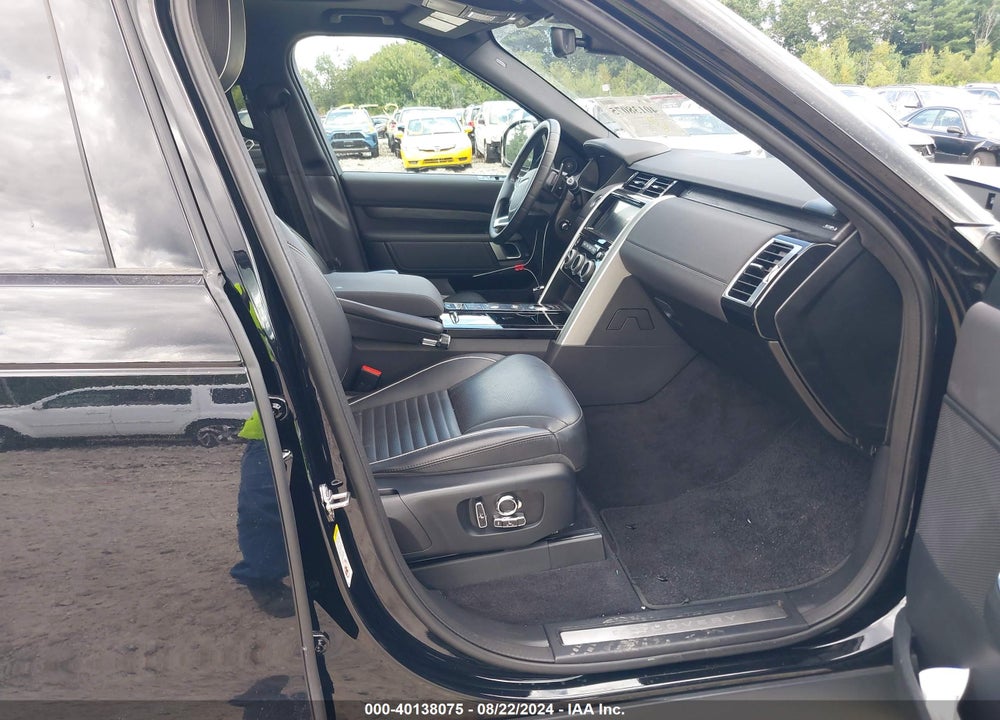 2020 LAND ROVER DISCOVERY HSE VIN: SALRR2RV6L2429488
