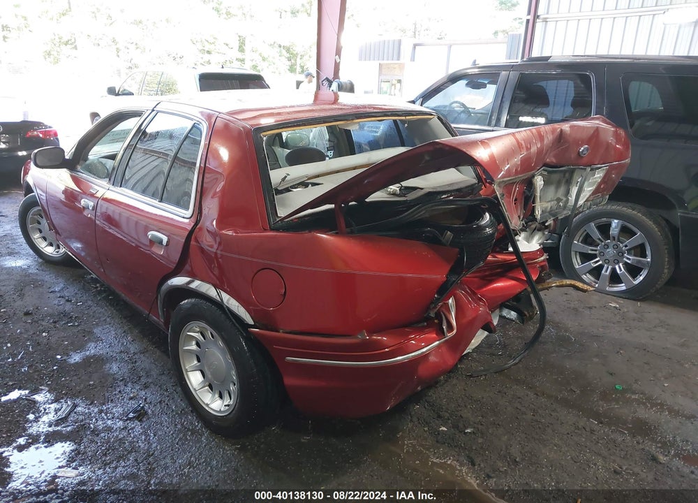 1999 FORD CROWN VICTORIA LX VIN: 2FAFP74W1XX211741