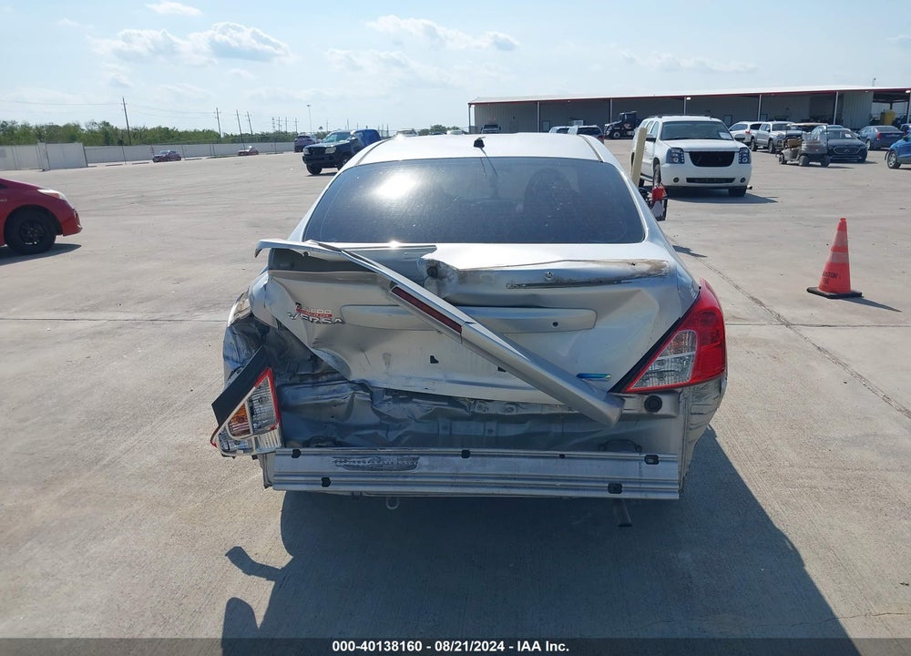 2014 NISSAN VERSA 1.6 S+ VIN: 3N1CN7AP3EL821092