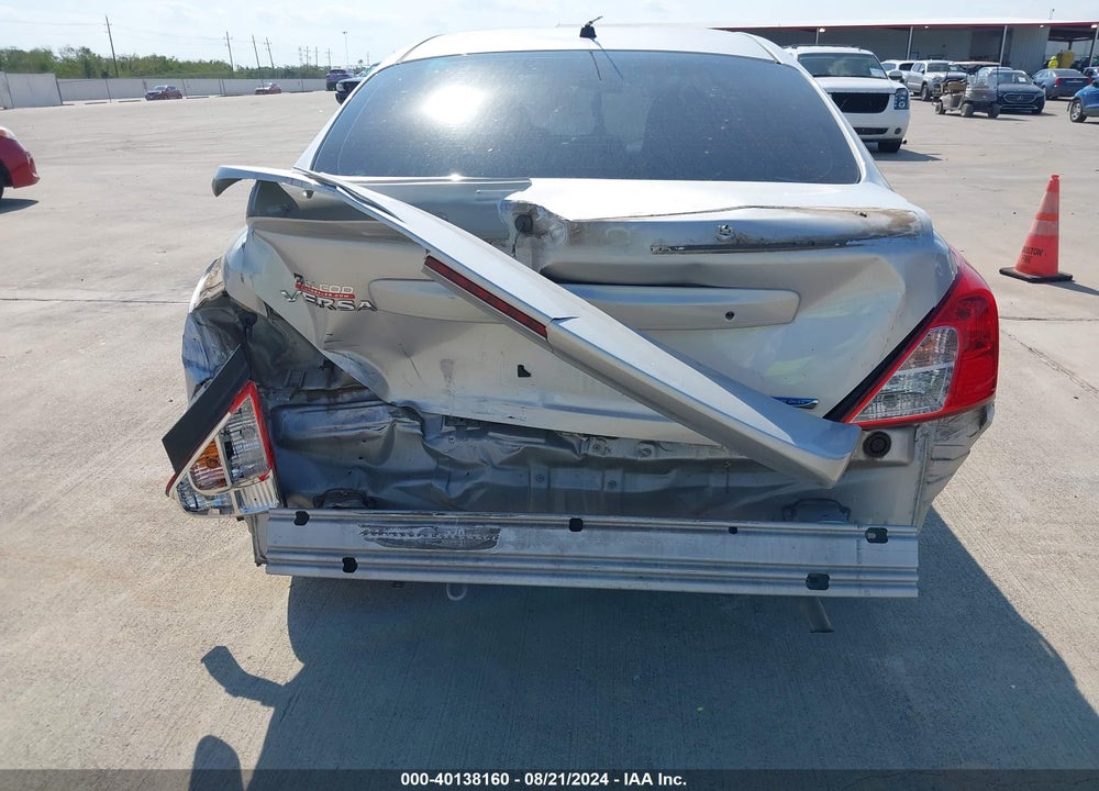 2014 NISSAN VERSA 1.6 S+ VIN: 3N1CN7AP3EL821092