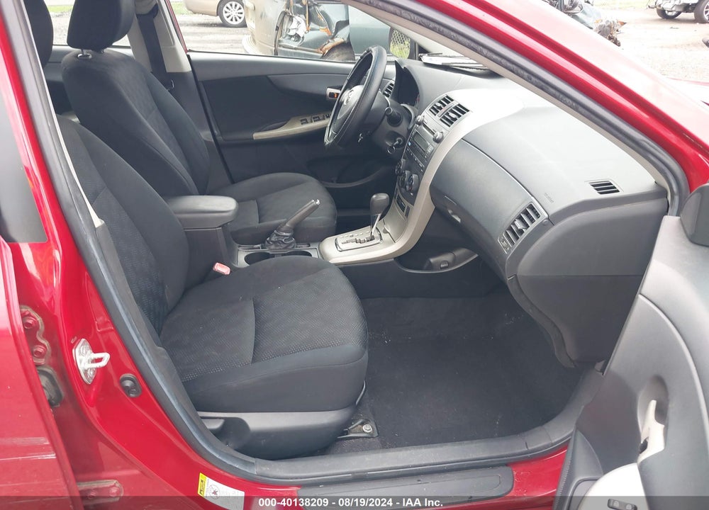 2010 TOYOTA COROLLA S VIN: 2T1BU4EE0AC315221