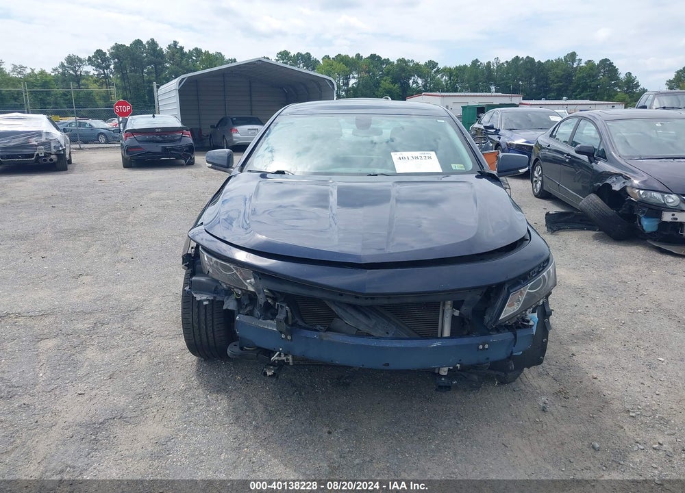2018 CHEVROLET IMPALA 1LT VIN: 2G1105S3XJ9139075