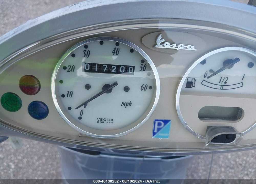 2004 VESPA C161C VIN: ZAPC16C1645008399
