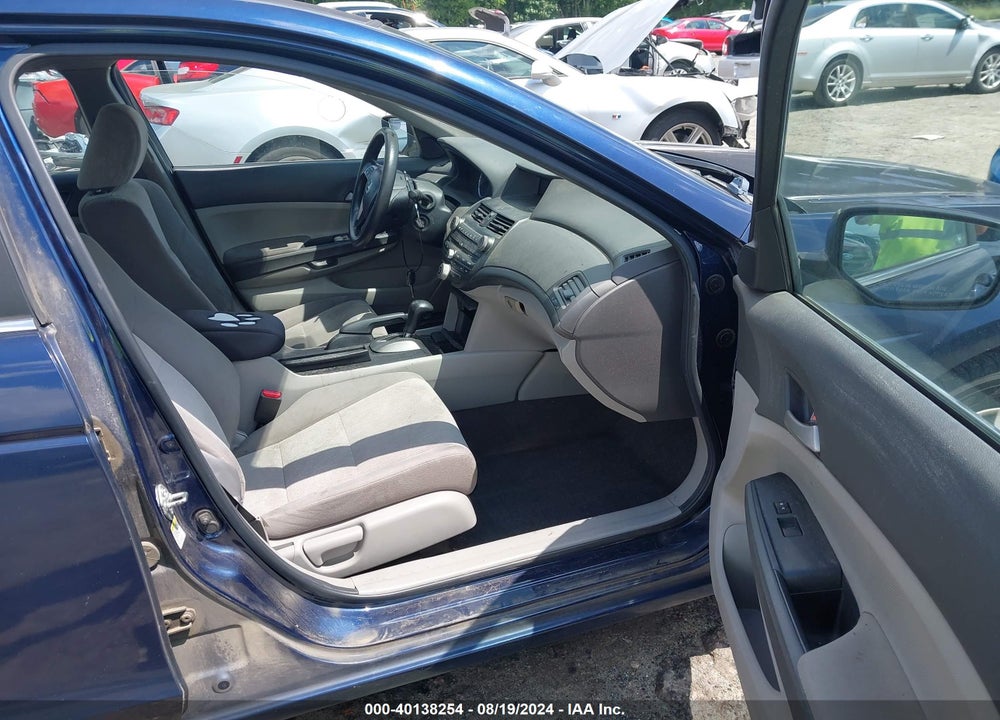 2010 HONDA ACCORD 2.4 LX VIN: 1HGCP2F38AA003022