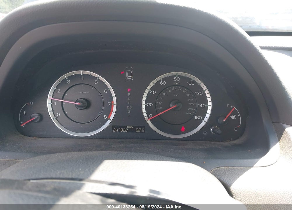 2010 HONDA ACCORD 2.4 LX VIN: 1HGCP2F38AA003022