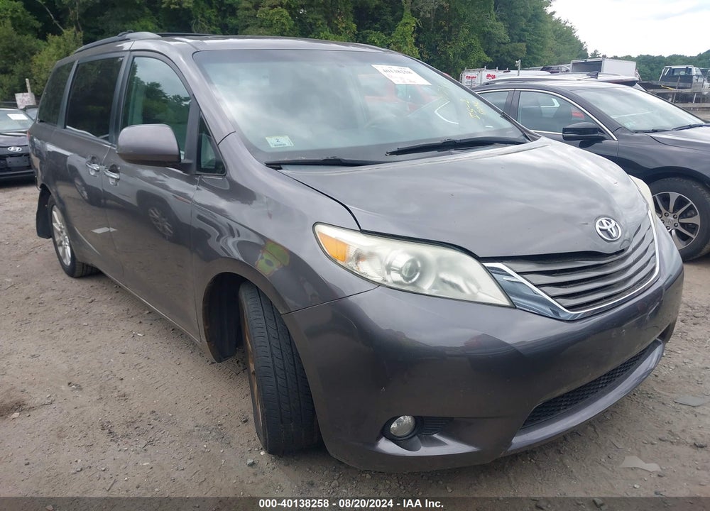 2011 TOYOTA SIENNA XLE VIN: 5TDDK3DC7BS021218