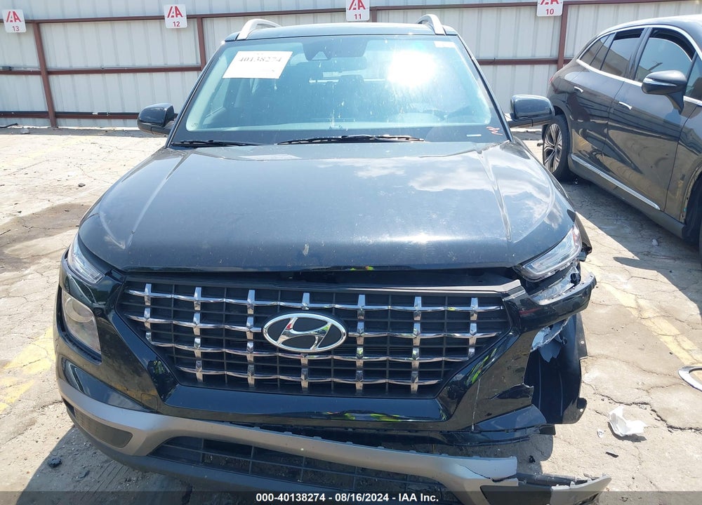 2022 HYUNDAI VENUE SEL VIN: KMHRC8A37NU151824