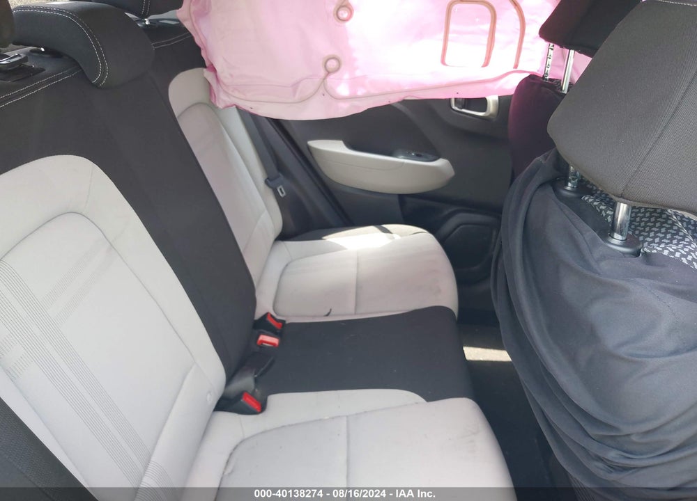 2022 HYUNDAI VENUE SEL VIN: KMHRC8A37NU151824