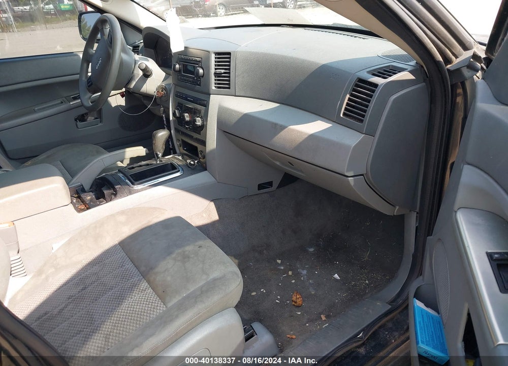 2005 JEEP GRAND CHEROKEE LAREDO VIN: 1J4GR48K35C562671