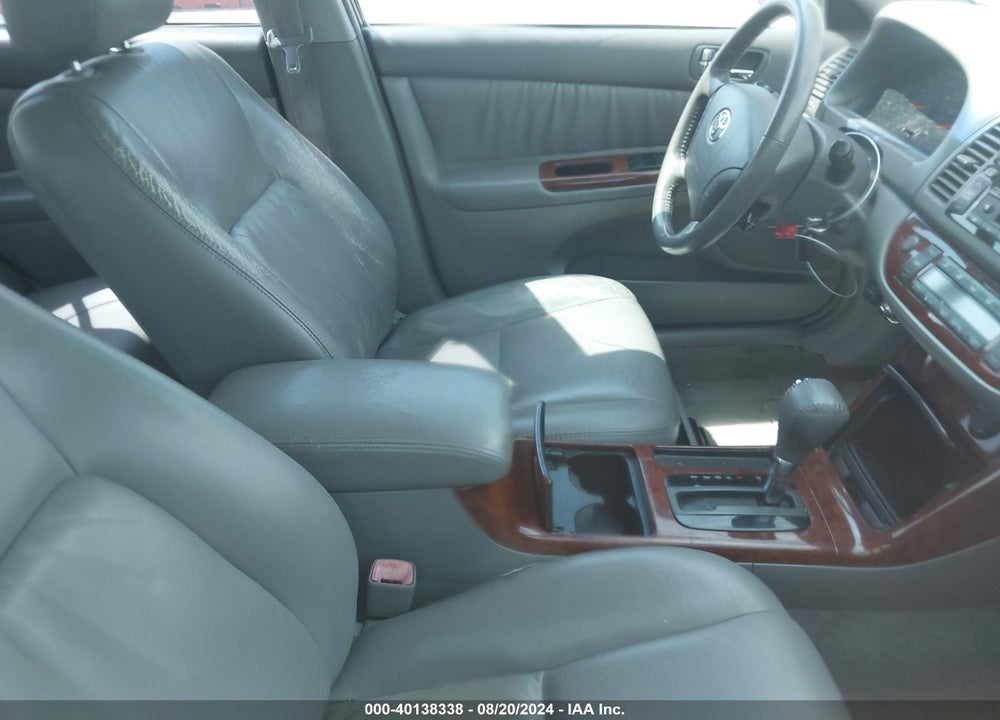 2005 TOYOTA CAMRY XLE V6 VIN: 4T1BF32K75U599675