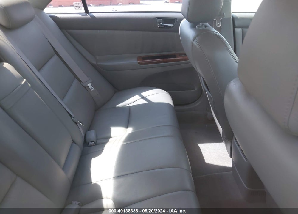 2005 TOYOTA CAMRY XLE V6 VIN: 4T1BF32K75U599675