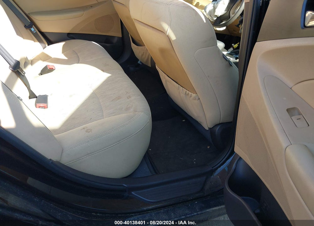 2013 HYUNDAI SONATA GLS VIN: 5NPEB4AC4DH688142