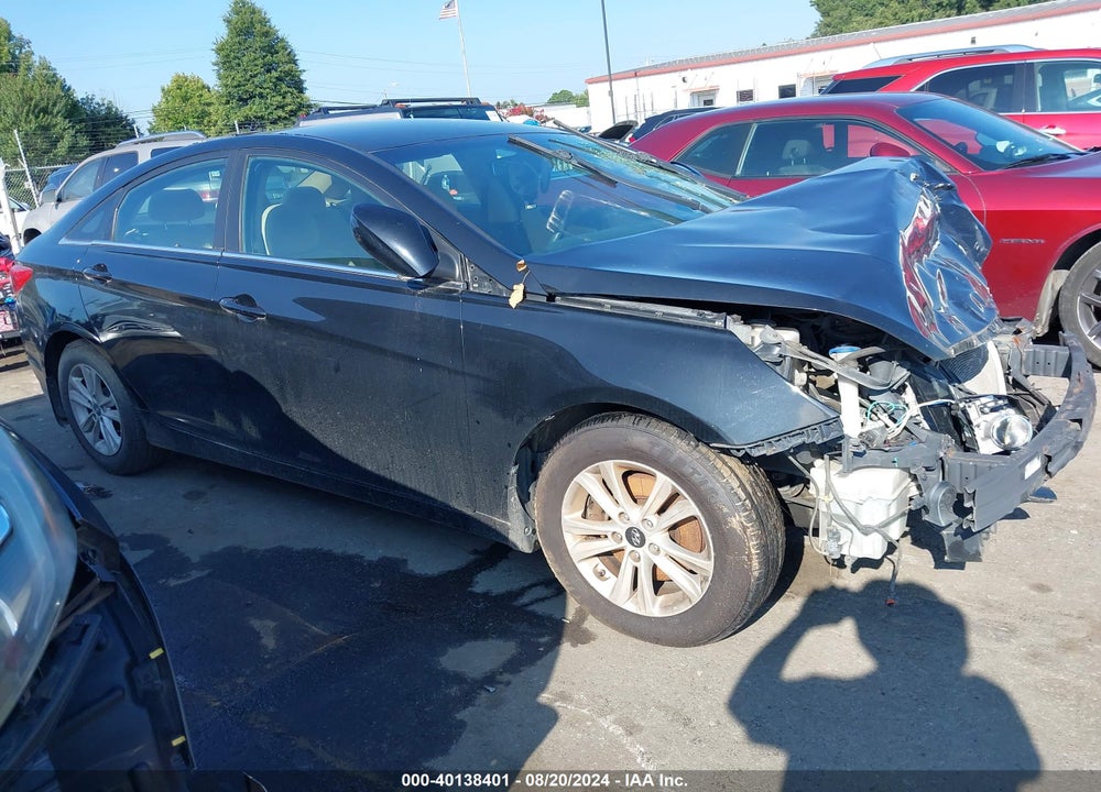 2013 HYUNDAI SONATA GLS VIN: 5NPEB4AC4DH688142