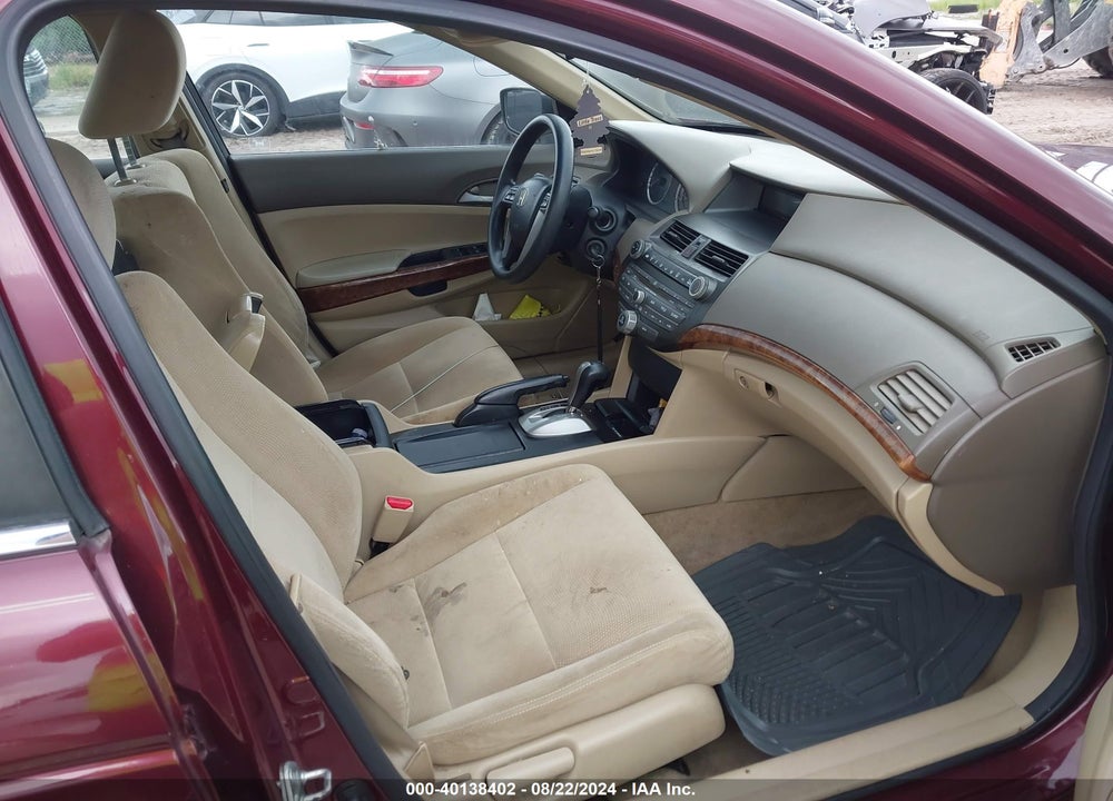 2010 HONDA ACCORD 2.4 EX VIN: 1HGCP2F78AA100904
