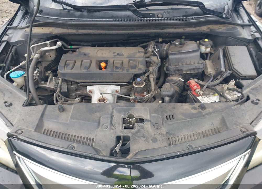 2013 ACURA ILX 2.0L VIN: 19VDE1F58DE003245