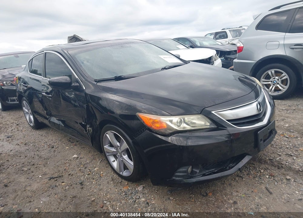 2013 ACURA ILX 2.0L VIN: 19VDE1F58DE003245