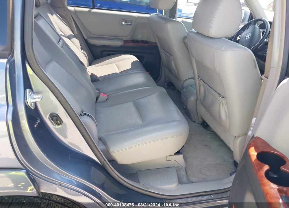 2007 TOYOTA HIGHLANDER HYBRID LIMITED V6 VIN: JTEEW21AX70044973