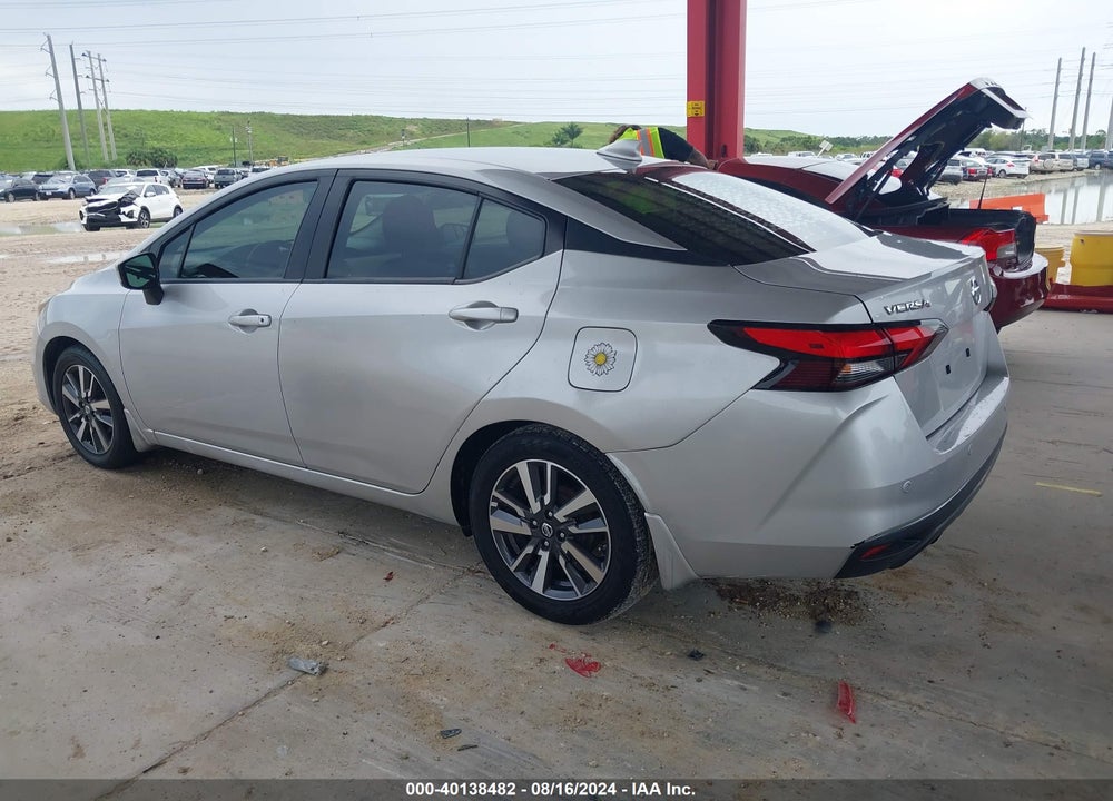 2021 NISSAN VERSA SV XTRONIC CVT VIN: 3N1CN8EV0ML848814