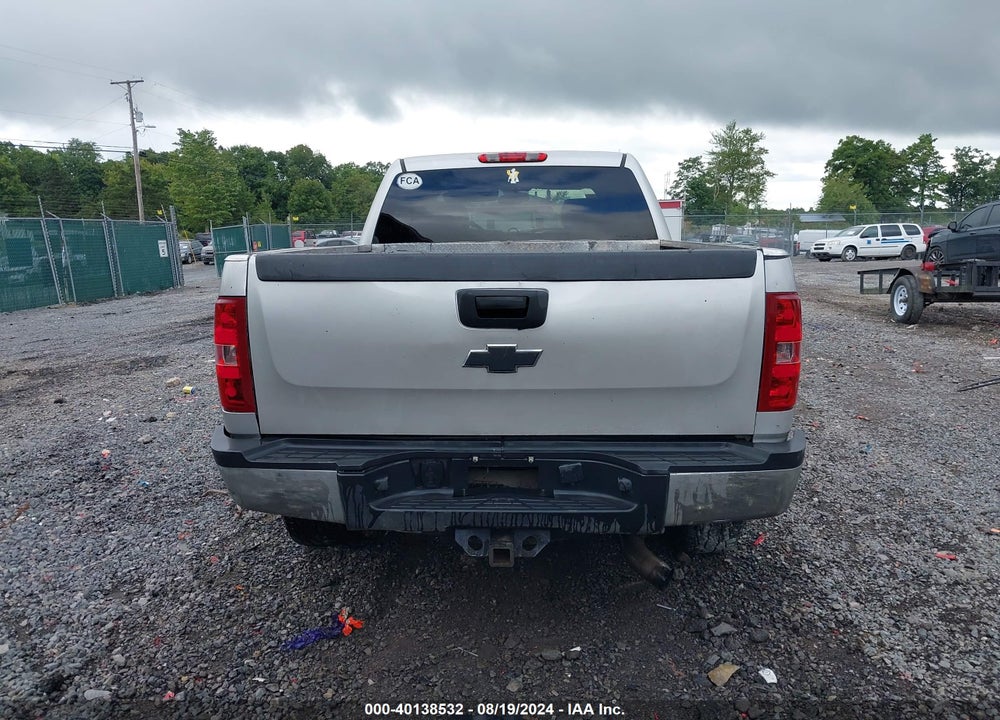 2010 CHEVROLET SILVERADO 2500HD LTZ VIN: 1GC4KYB6XAF121936
