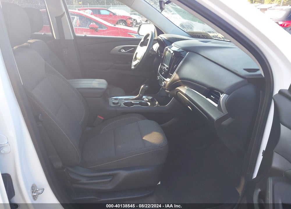 2019 CHEVROLET TRAVERSE LS VIN: 1GNEVFKW2KJ265101