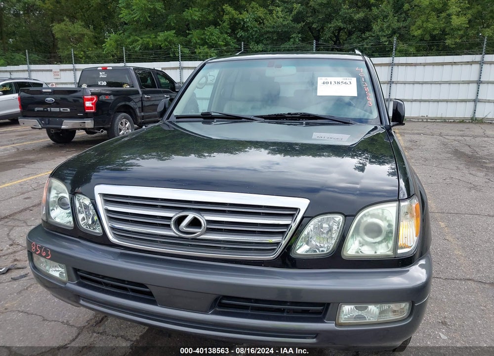 2005 LEXUS LX 470 VIN: JTJHT00W953553862