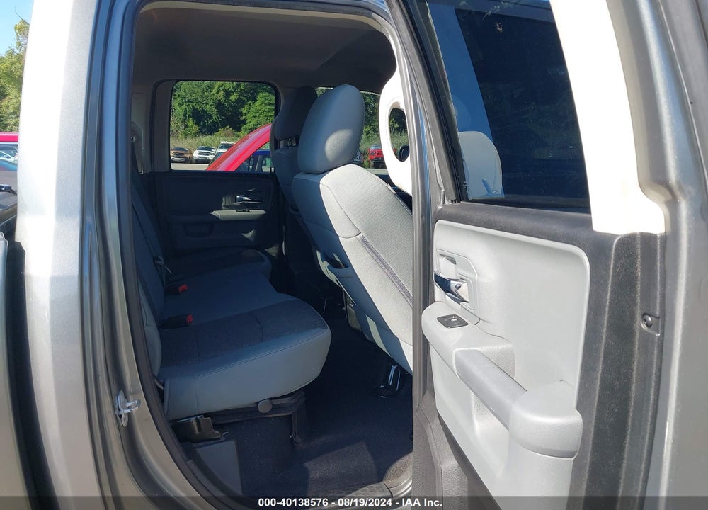 2013 RAM 1500 BIG HORN VIN: 1C6RR7GT7DS572819
