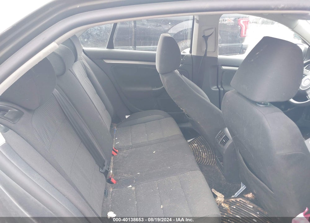 2010 VOLKSWAGEN JETTA S VIN: 3VWJZ7AJ7AM016282