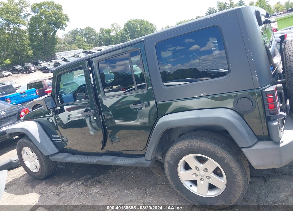 2010 JEEP WRANGLER UNLIMITED SPORT VIN: 1J4HA3H11AL212057