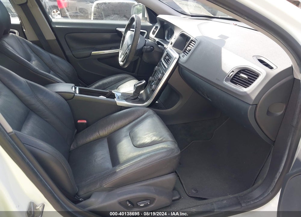 2014 VOLVO S60 T5 VIN: YV1612FS4E2274772