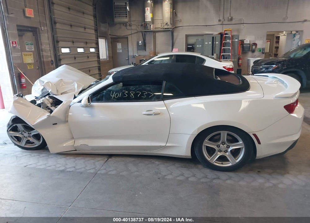 2019 CHEVROLET CAMARO 1LT VIN: 1G1FB3DS2K0107368