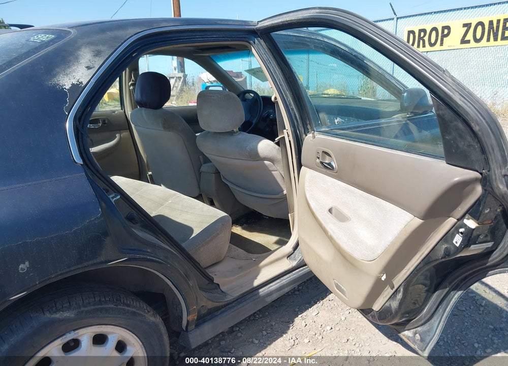 1997 HONDA ACCORD EX VIN: 1HGCD5653VA193667