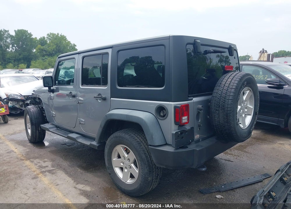 2015 JEEP WRANGLER UNLIMITED SPORT VIN: 1C4BJWDG5FL592812