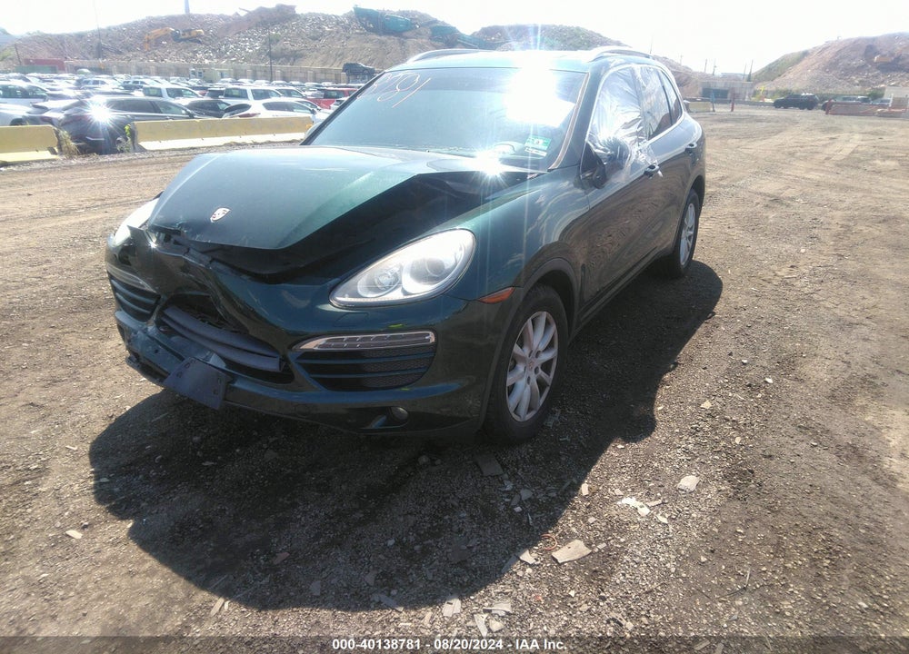 2011 PORSCHE CAYENNE VIN: WP1AA2A26BLA09301
