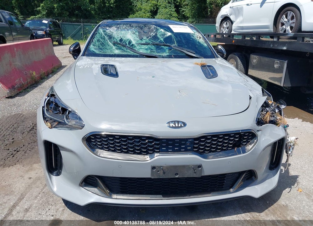 2019 KIA STINGER GT2 VIN: KNAE55LCXK6055448