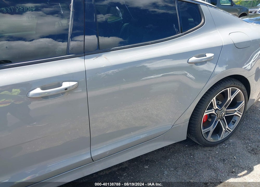 2019 KIA STINGER GT2 VIN: KNAE55LCXK6055448