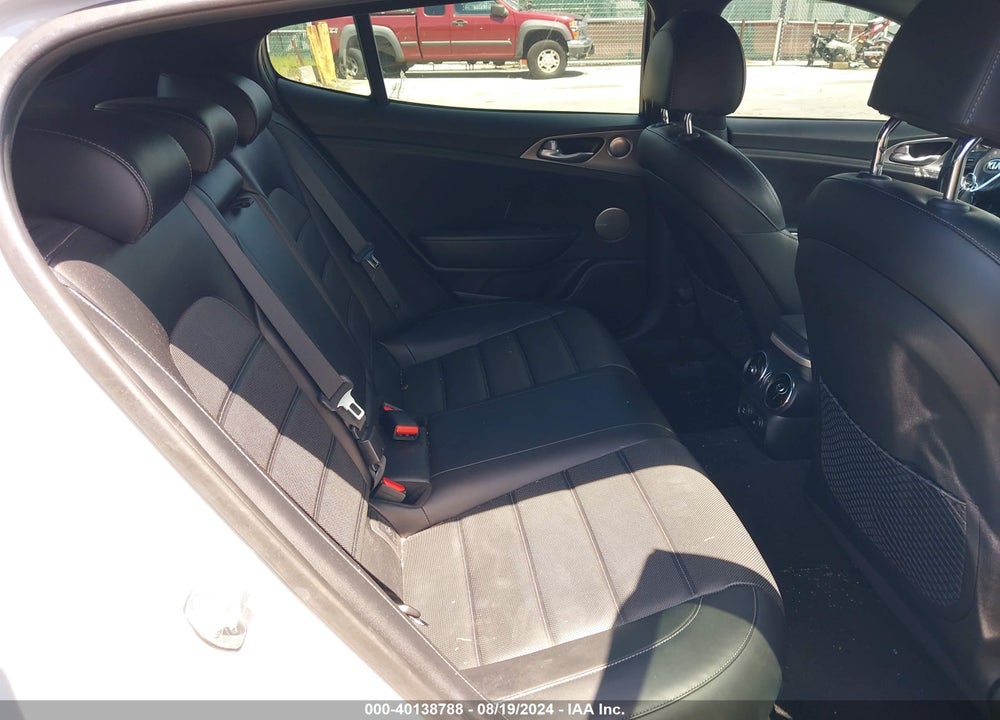 2019 KIA STINGER GT2 VIN: KNAE55LCXK6055448