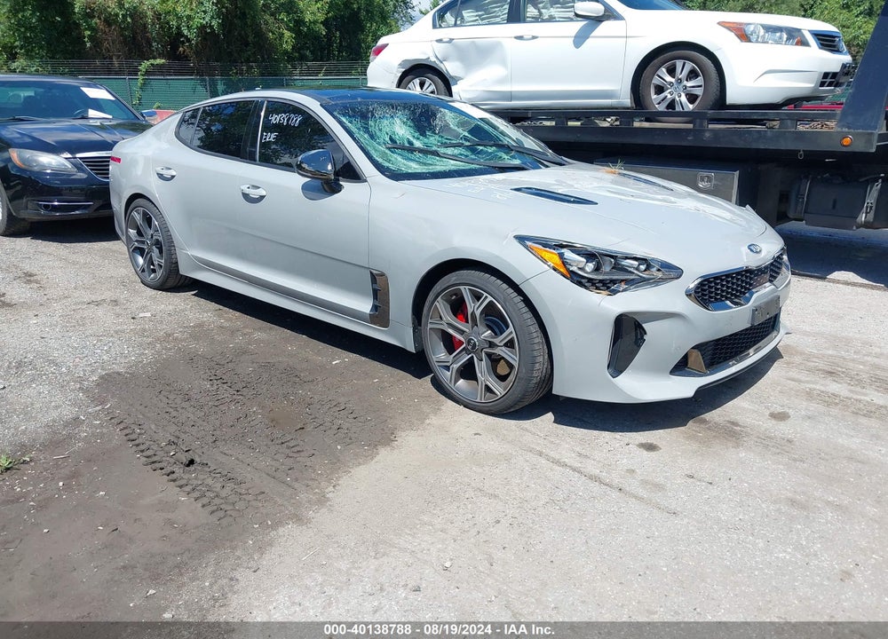 2019 KIA STINGER GT2 VIN: KNAE55LCXK6055448