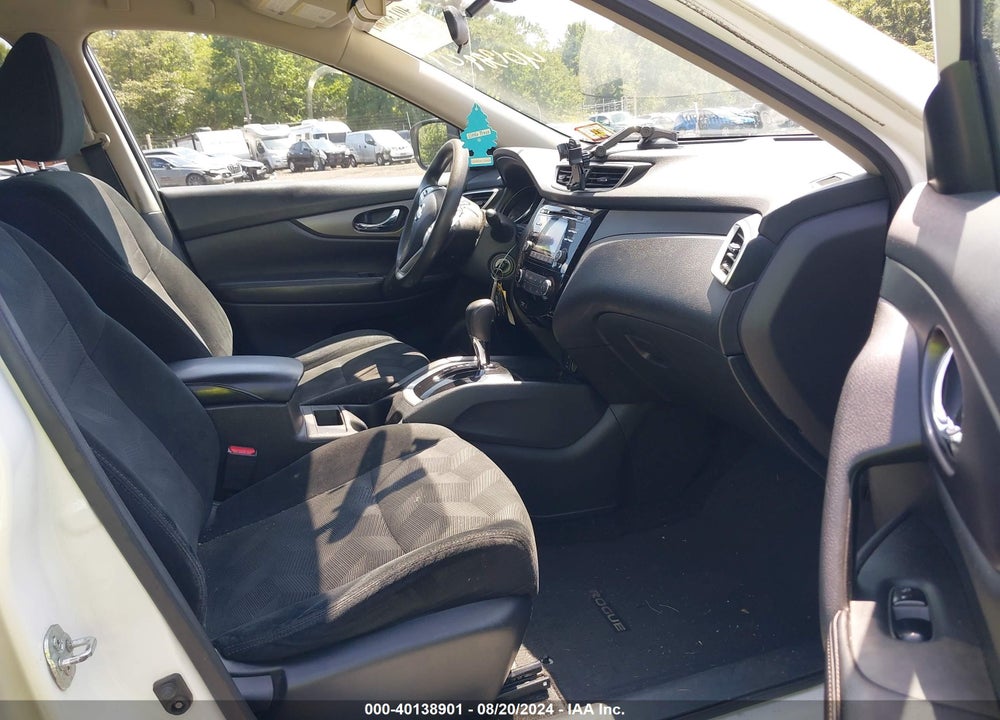 2016 NISSAN ROGUE S VIN: 5N1AT2MV9GC889396