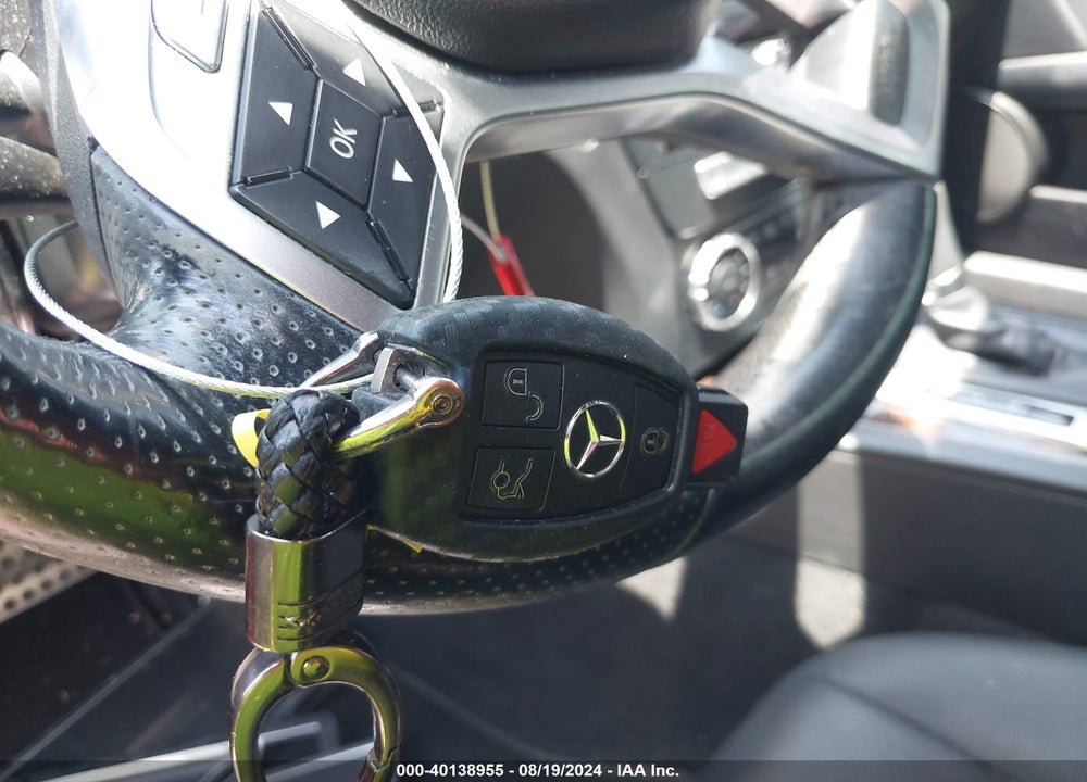 2013 MERCEDES-BENZ C 350 SPORT VIN: WDDGF5HB6DA854240