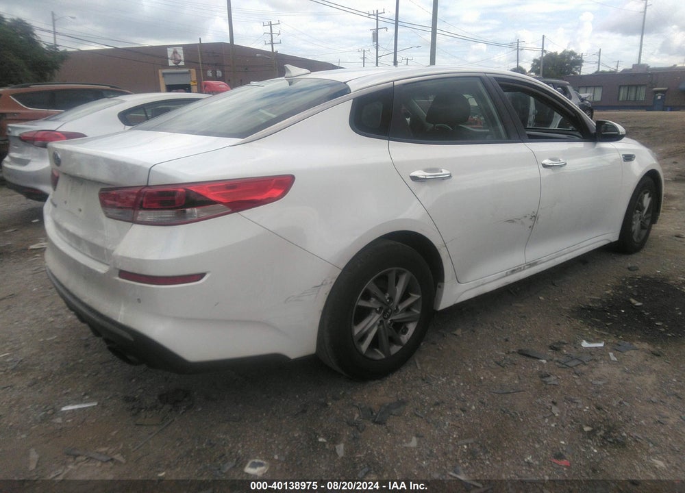 2019 KIA OPTIMA LX VIN: 5XXGT4L34KG302332