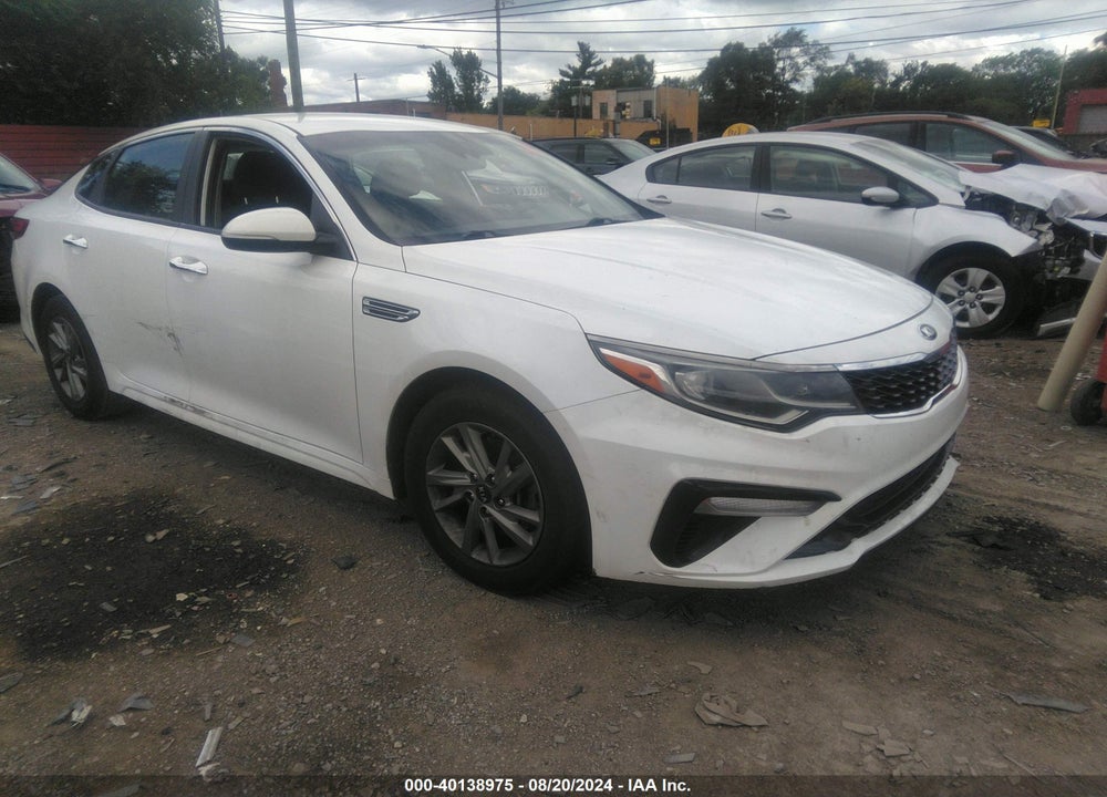 2019 KIA OPTIMA LX VIN: 5XXGT4L34KG302332