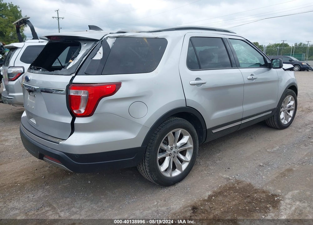 2019 FORD EXPLORER XLT VIN: 1FM5K7D81KGA83808