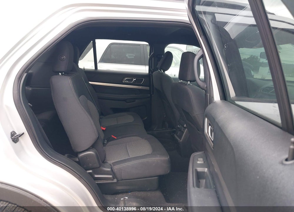 2019 FORD EXPLORER XLT VIN: 1FM5K7D81KGA83808