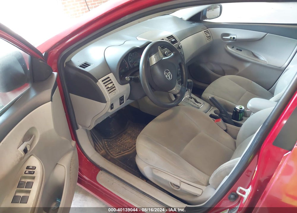 2011 TOYOTA COROLLA LE VIN: 2T1BU4EE4BC551422